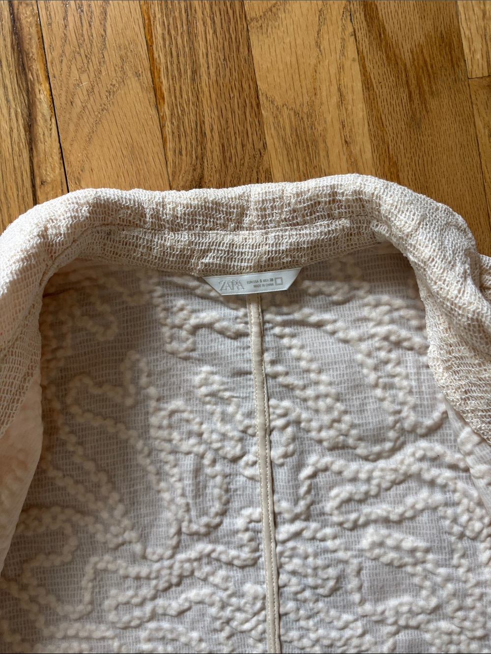 Zara Jacket - Picture 5 of 9